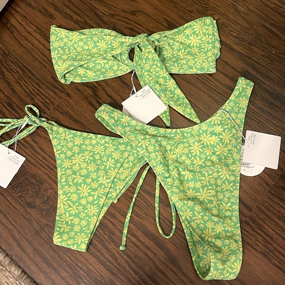 Kulani Kinis Banana Cabana 3 piece set - Picture 2 of 8
